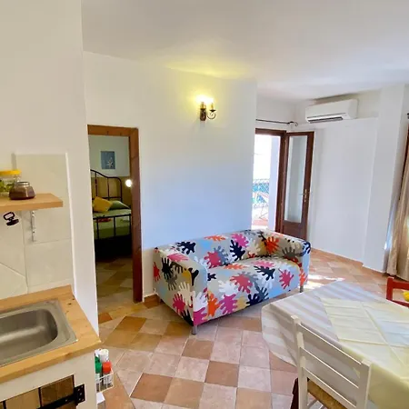 La Rosa Aparthotel 3*