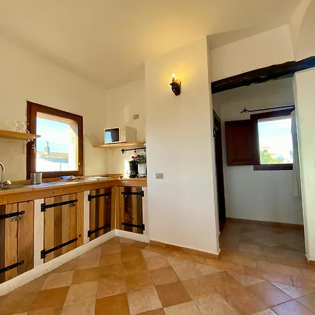 La Rosa Apartmanhotel Porto San Paolo