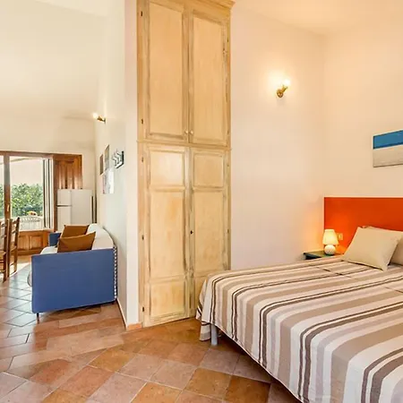 Aparthotel La Rosa Porto San Paolo (Sardinia)