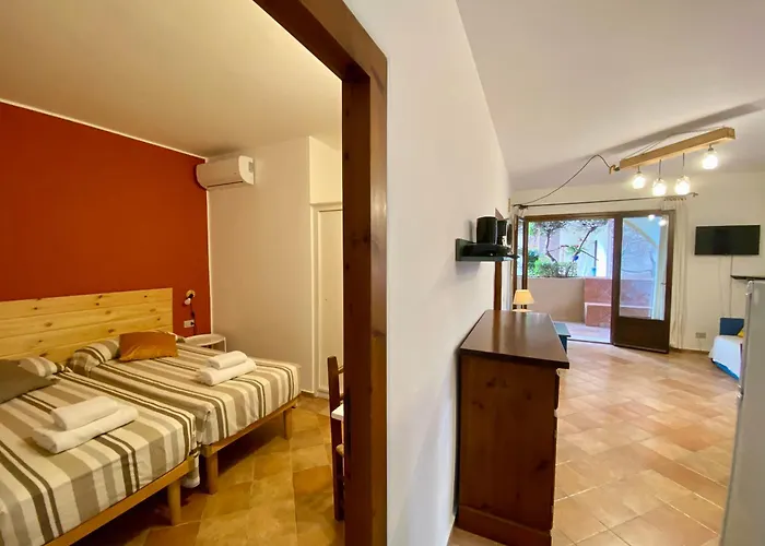 La Rosa Aparthotel Loiri Porto San Paolo