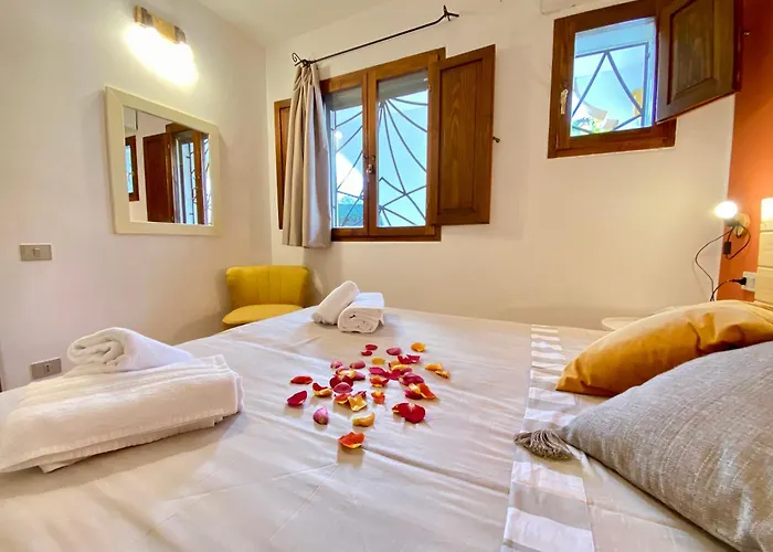 Aparthotel La Rosa 4*