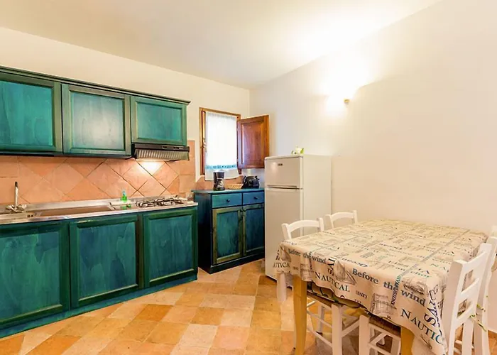 Aparthotel La Rosa 4*