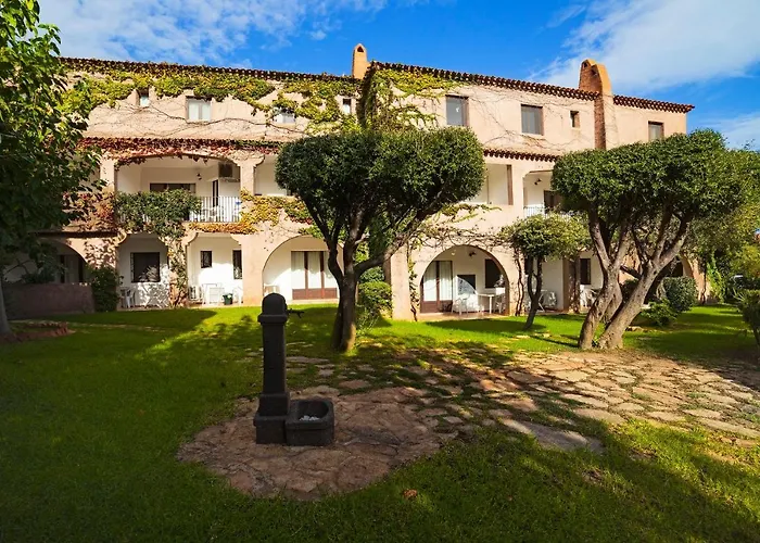 Aparthotel La Rosa 4*