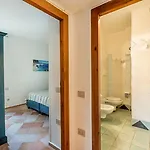Lägenhetshotell La Rosa Porto San Paolo (Sardinia)