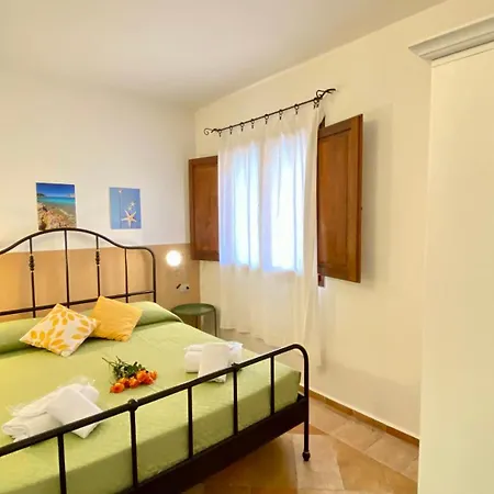 La Rosa 3*