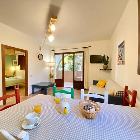 La Rosa 3* Porto San Paolo (Sardinia)