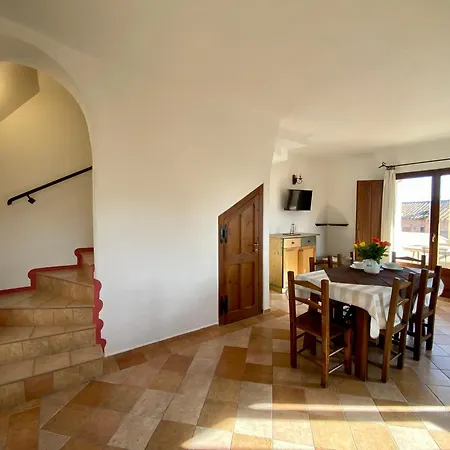 Aparthotel La Rosa Porto San Paolo (Sardinia)